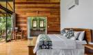 sacha_lodge_suite_matrimonial_room_1.jpg